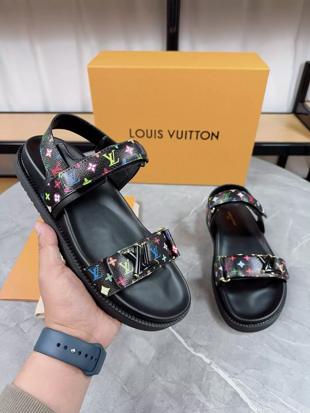 louis vuitton sandale pour femme s_12ba4a0